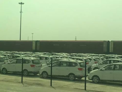 今天,各路媒體大咖匯聚于西安